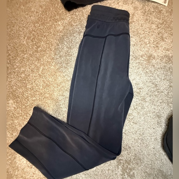 Lululemon OUTFIT Softstreme set Pant and Top - Picture 2 of 5